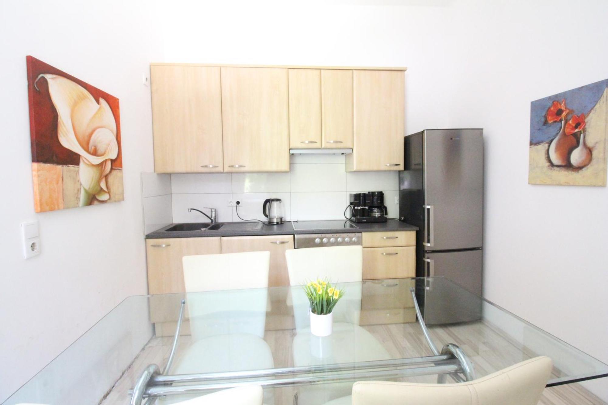 Cozy In Floridsdorf Area Pr4 Alloggio in famiglia *